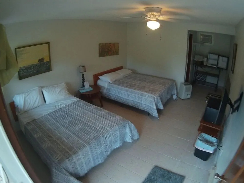 Balsam Lake Motel