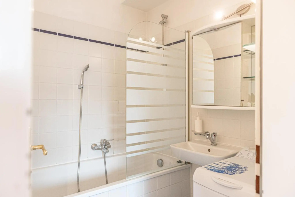 Lovely 2 Apartments - Suitable for Long Stays