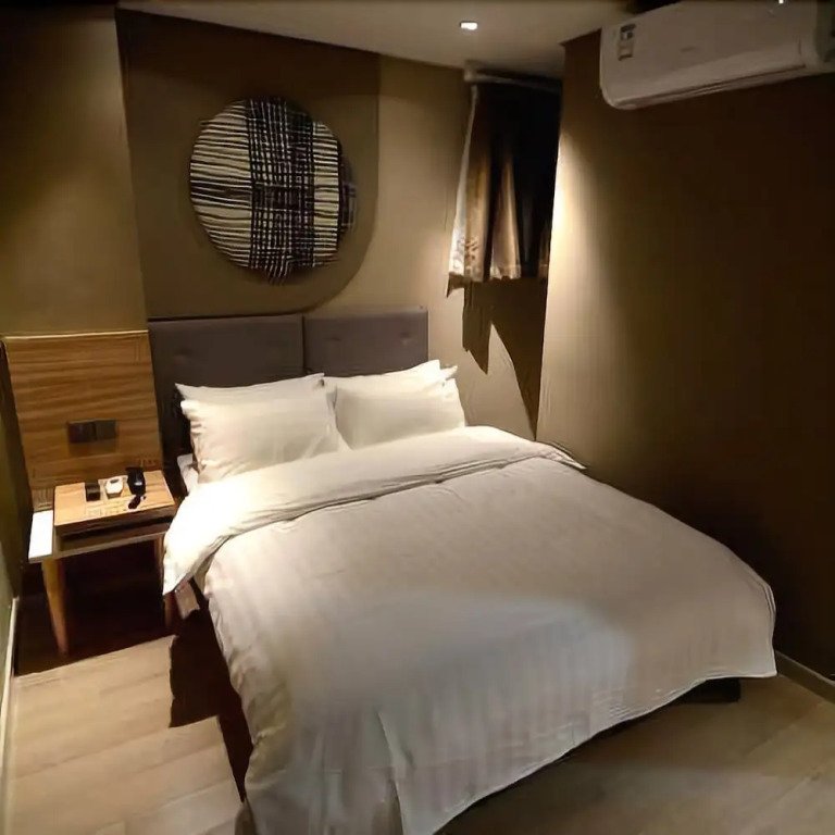 Home Inn Hotel