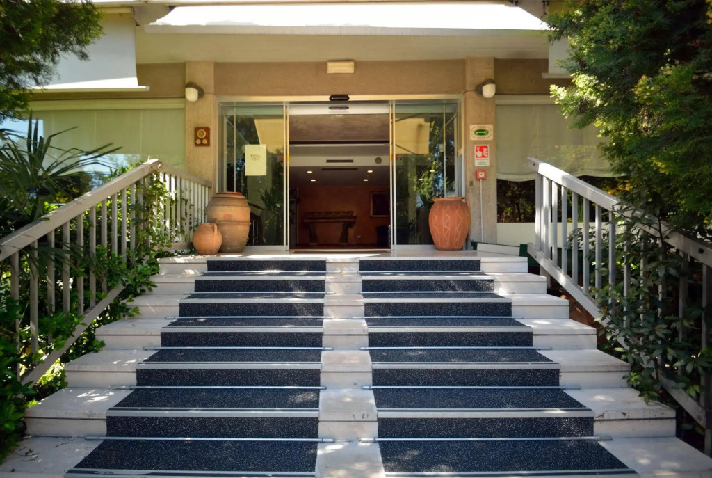 Hotel Ghironi