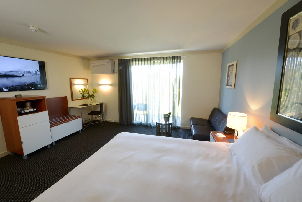 Sullivans Hotel