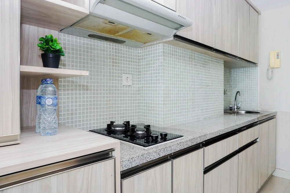 2 Pax Neat Studio At Tamansari The Hive Apartment