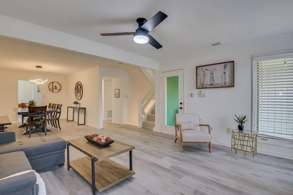 Beautiful 3BR Townhouse