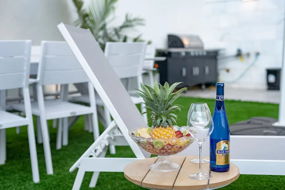 Dov Garden apartment with private pool