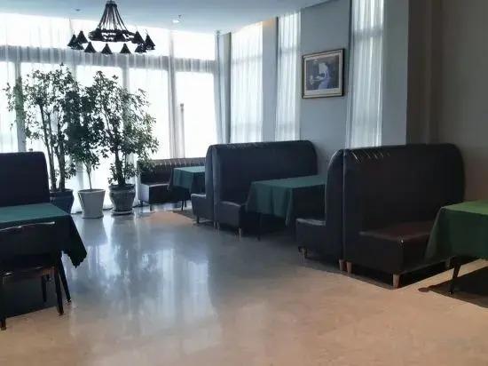 The XJ Hotel