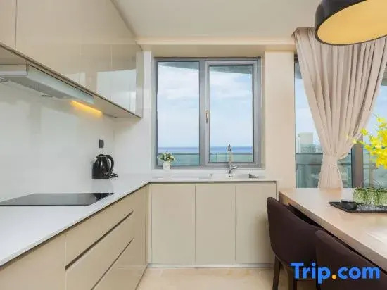 Yuebai Seaview Holiday Beauty