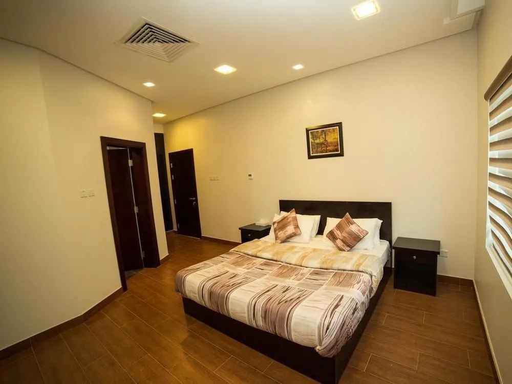 Golden Rose Luxury Suites