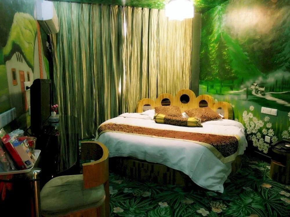 Suzhou Town Story Hotel