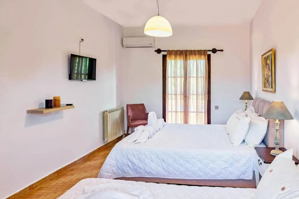Exclusive Crete Villa Villa Alexia 4 Bedrooms Large Lawned Gardens