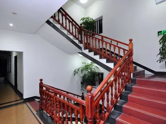 Meilun Express Hotel