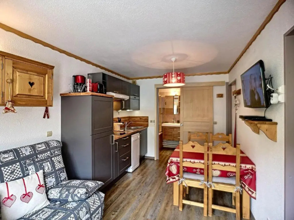 Appartement Les Menuires, 2 pièces, 5 personnes - FR-1-178-88