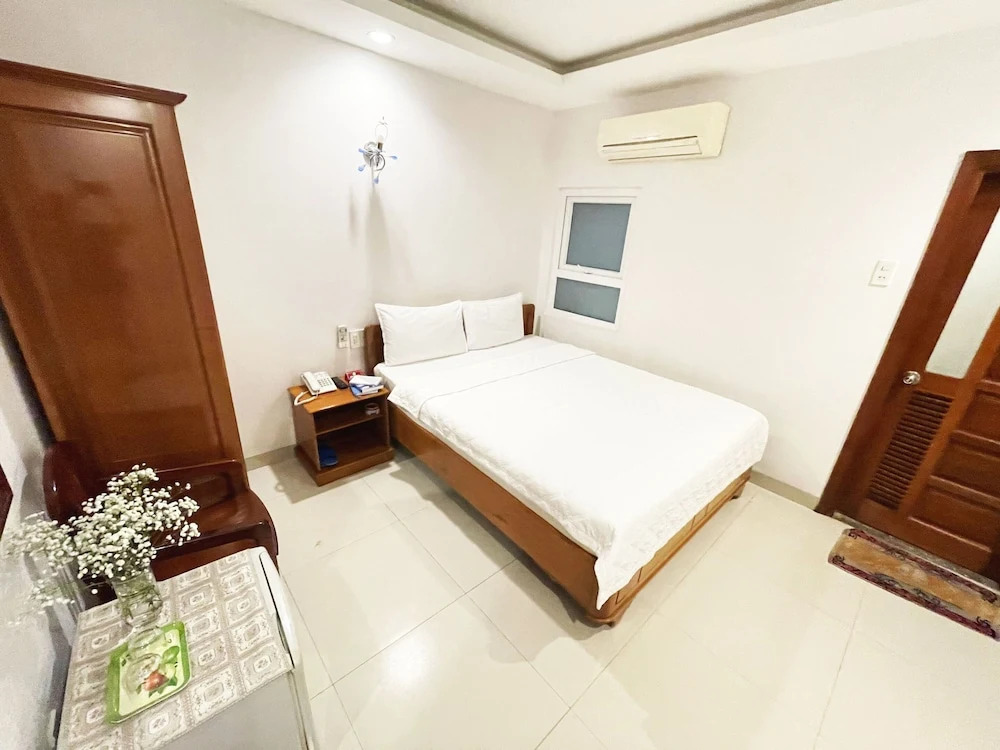 Khách sạn Nắng Biển - Sunny Sea