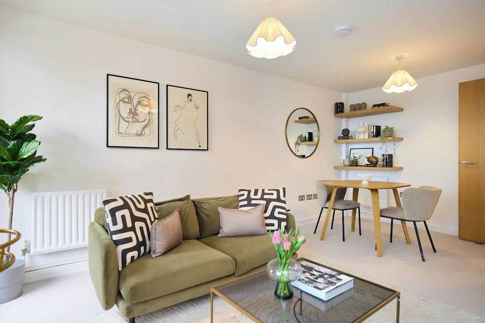 The Fifth Above Hackney