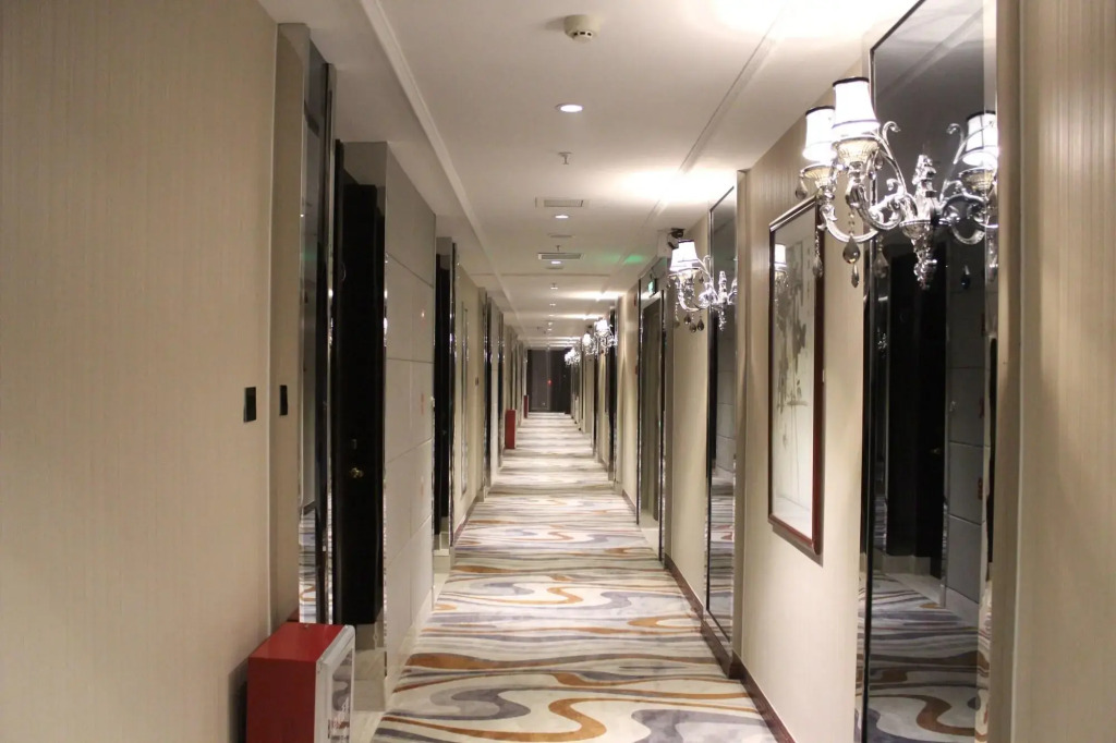 Junfu Hotel