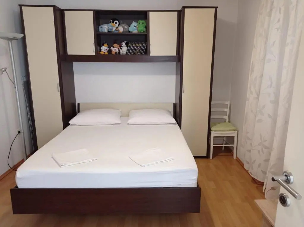 Apartment Perica - 10 m from sea