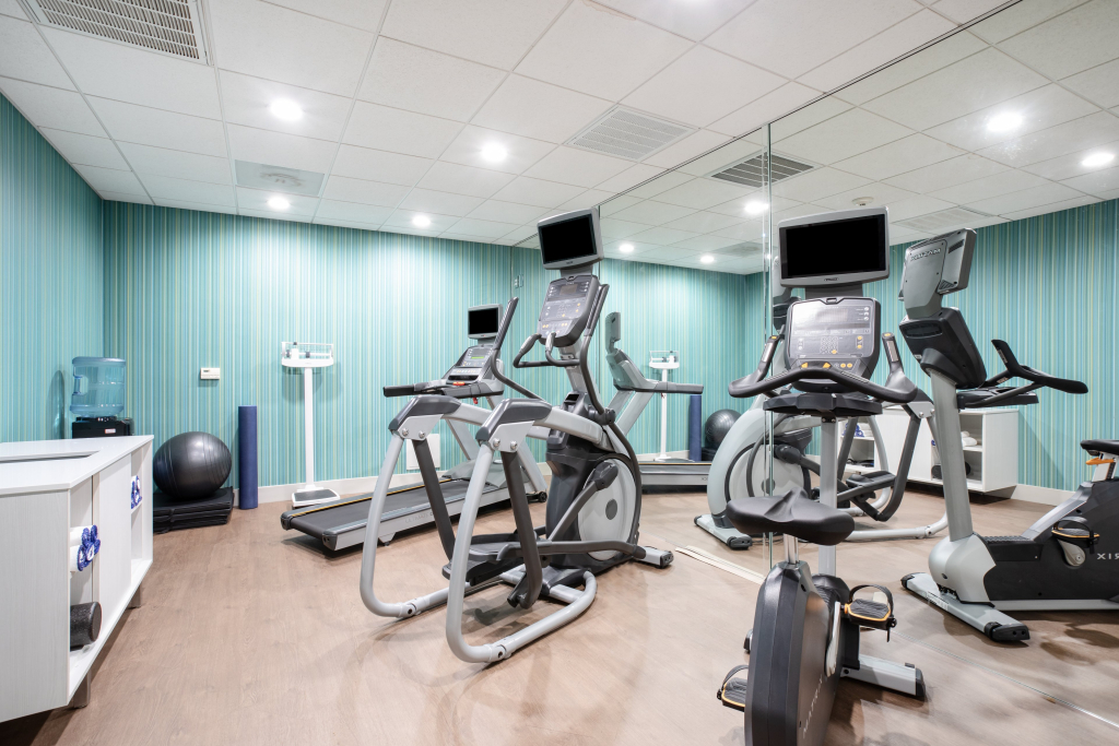 Holiday Inn Express & Suites Yosemite Park Area by IHG