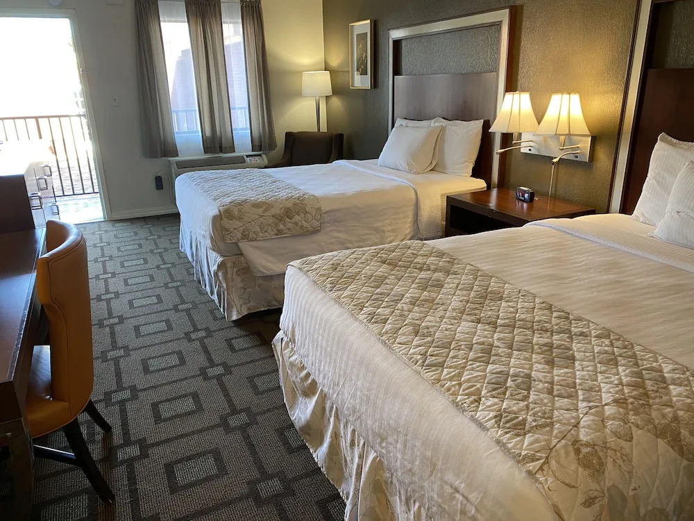 Econo Lodge Bloomington
