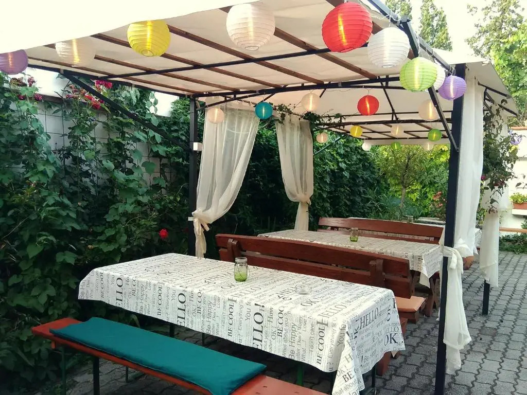 Burg Apartman