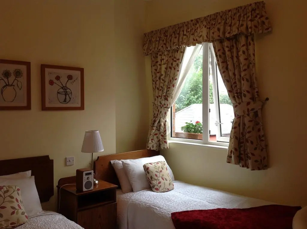 Roseleigh House