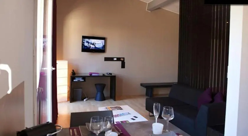 Bordeaux Apartment