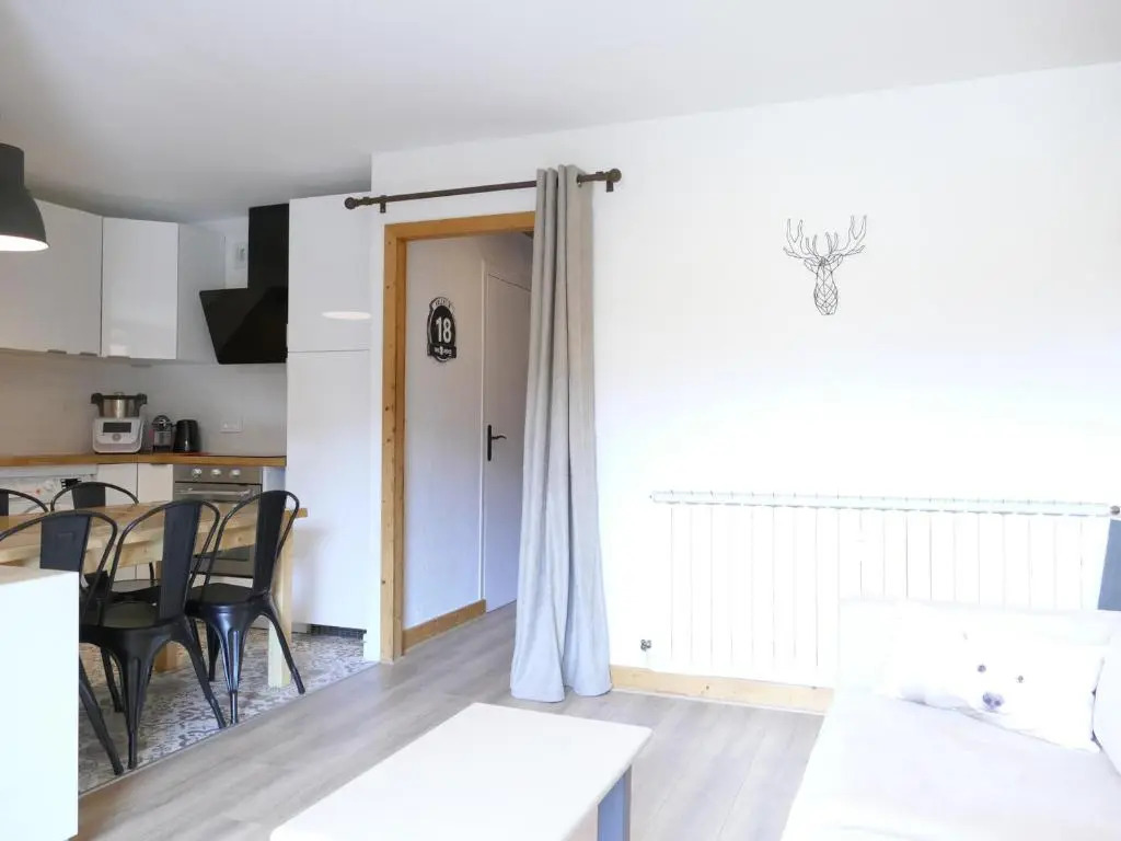 Appartement Les Deux Alpes, 2 pièces, 6 personnes - FR-1-546-31