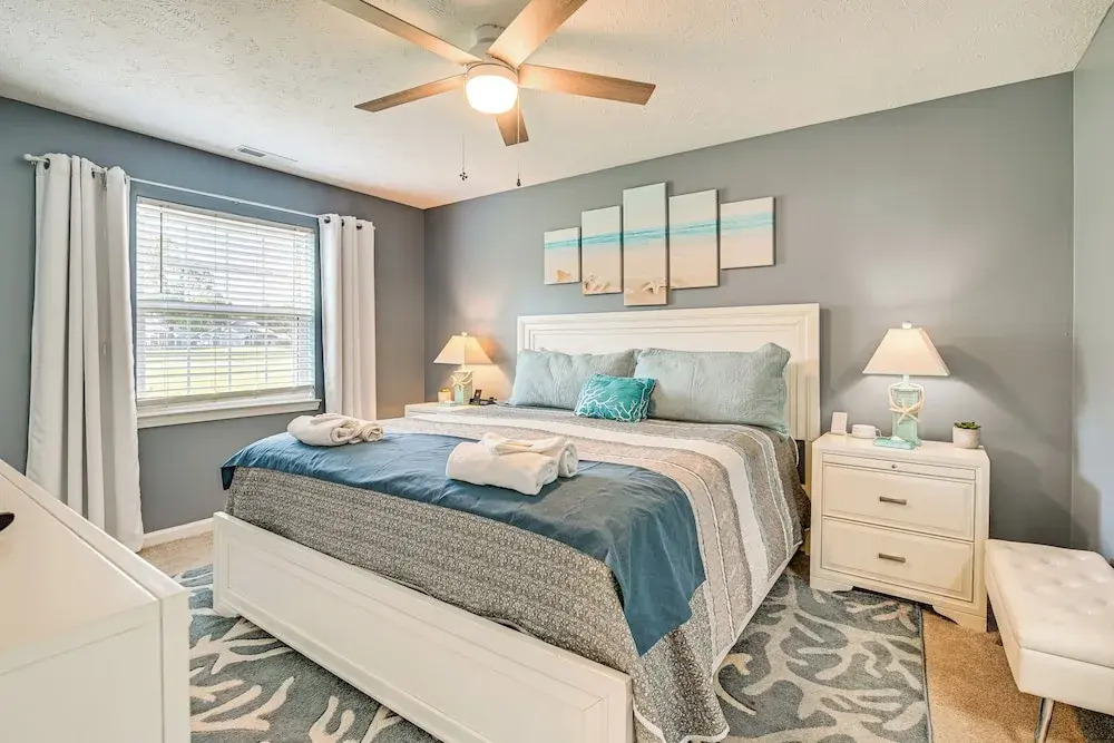 1st-floor Condo w/ Pool on Intracoastal Waterway!