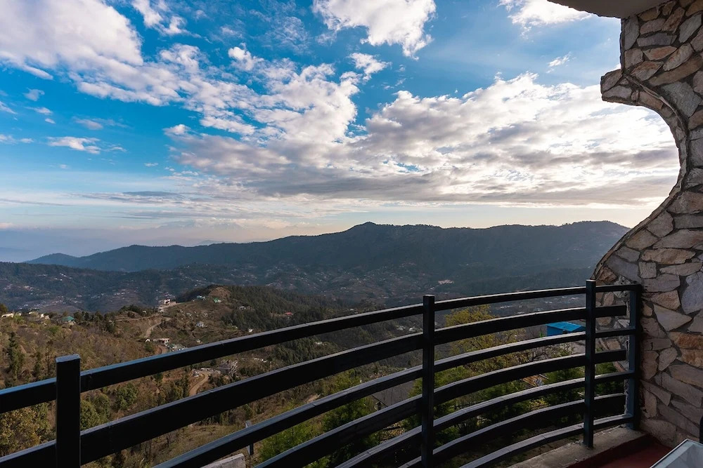 Himalayas Resort by The Lake Hill