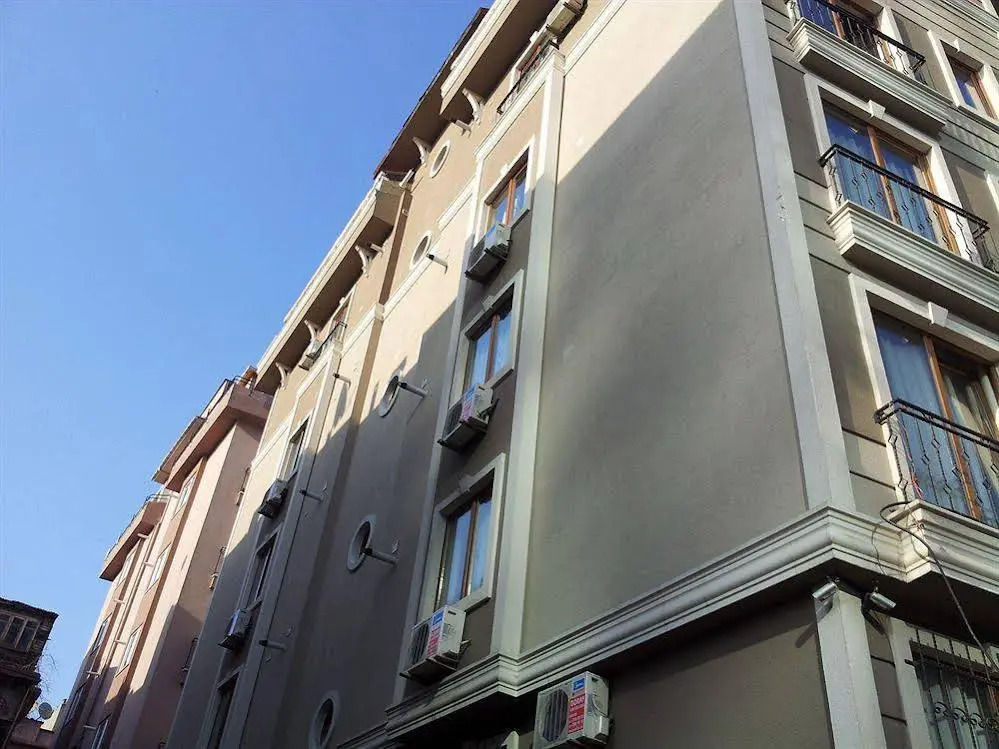Elma Suites