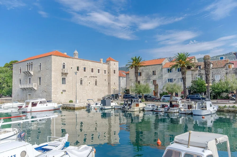 Apartments Maglica