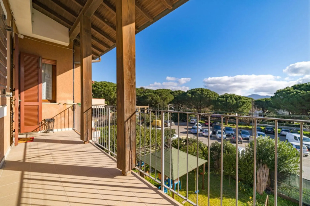 Apartment Sara in a residential hamlet convenient for getting around all sides of the island-TRILOCALE SARA