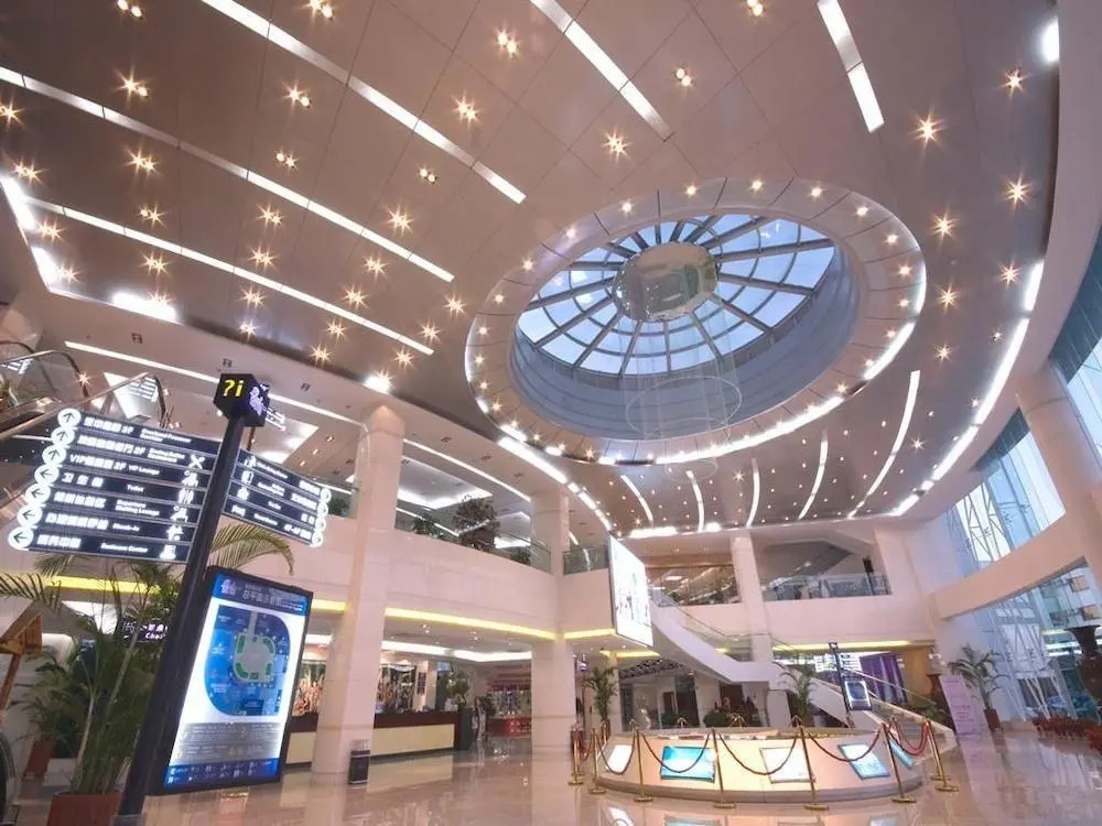 Baishite Business Terminal Hotel