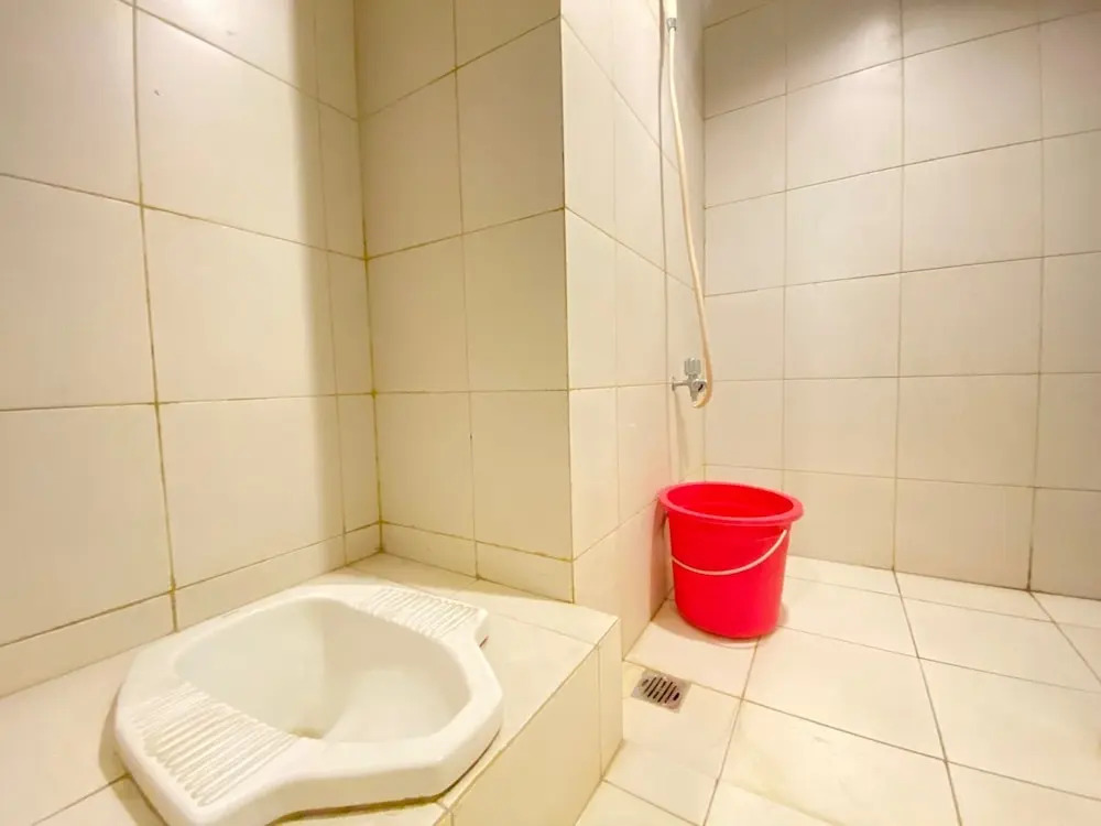 Spacious 2Br Apartment At El Royale Near Bip