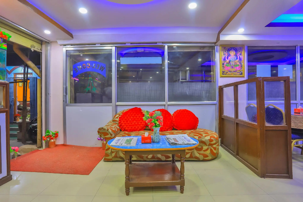 OYO 656 Hotel Shree Guru