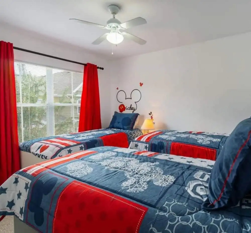 4601 YR - Seven Dwarfs - Amazing 3 Bed