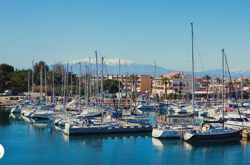 Joli studio avec terrasse proche du port de Saint Cyprien -3RM168