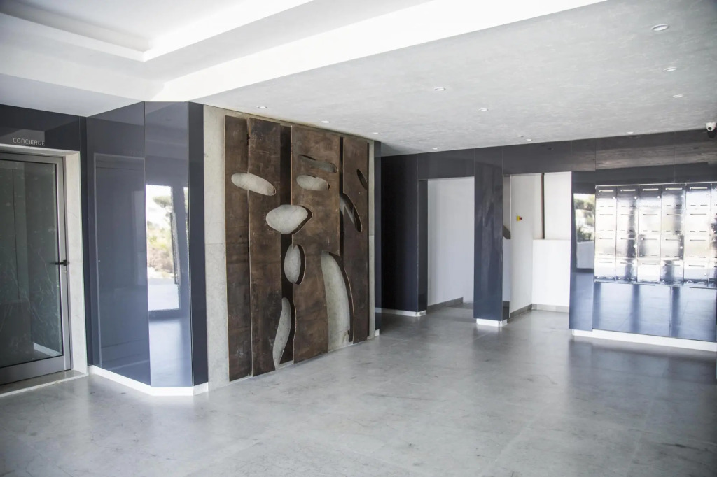 S Jour en Classe Affaire Apt de Luxe Sidi Daoud