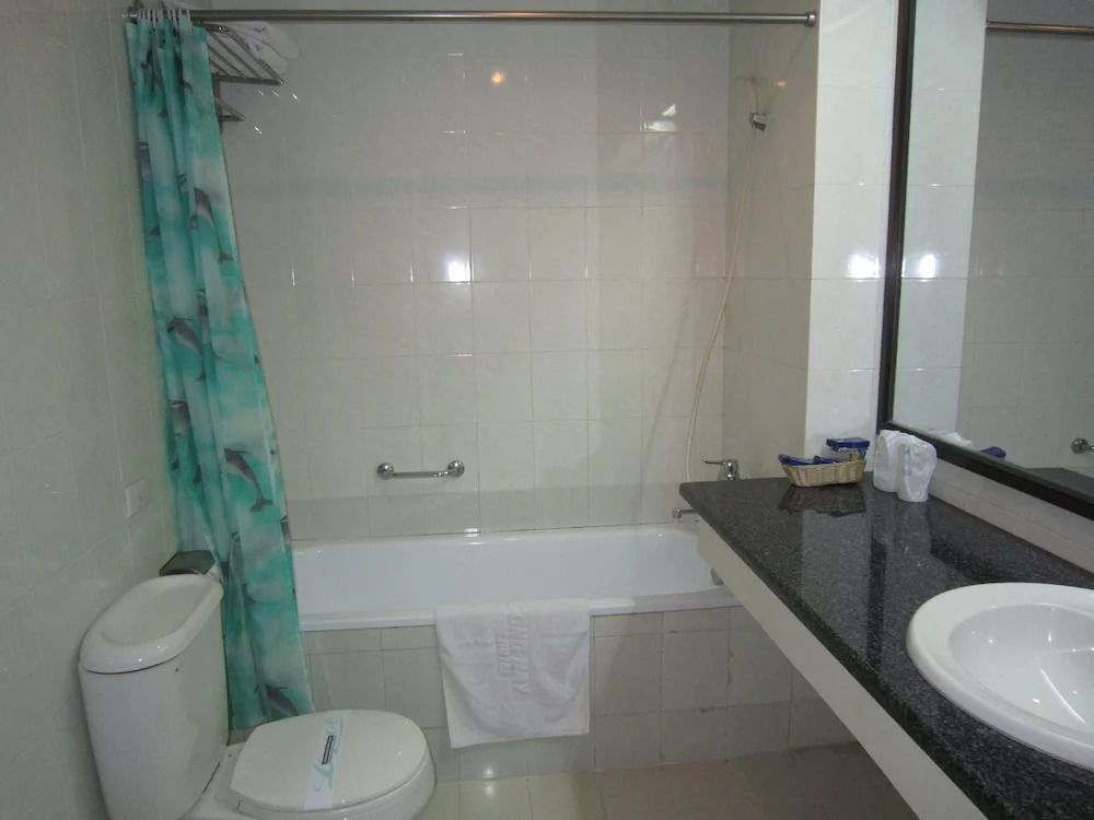 Ha Long Bay Hotel