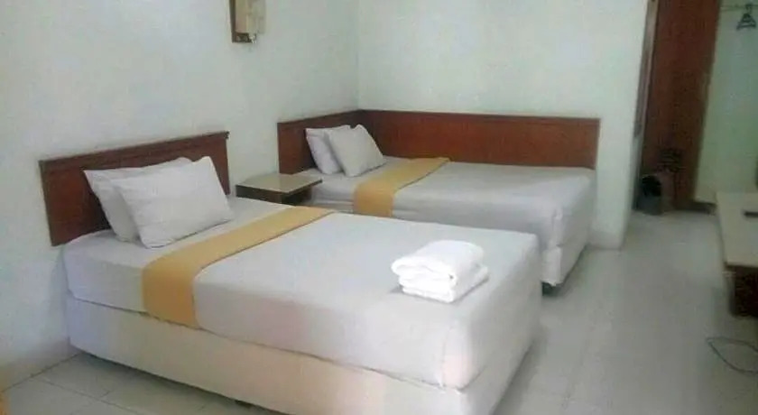 Pandu Lakeside Parapat Hotel