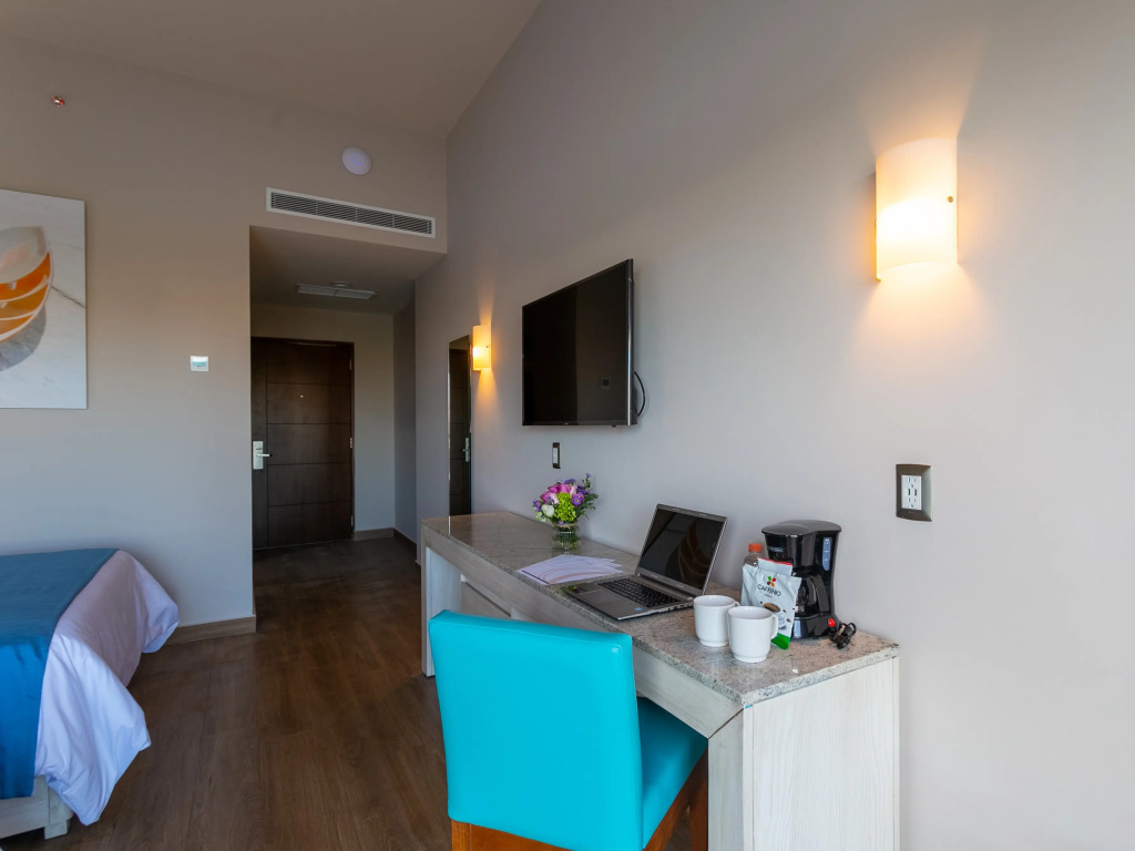 Varali Grand Hotel