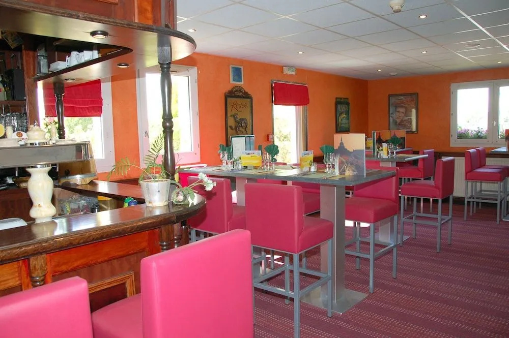 Fasthotel Orléans Nord Artenay