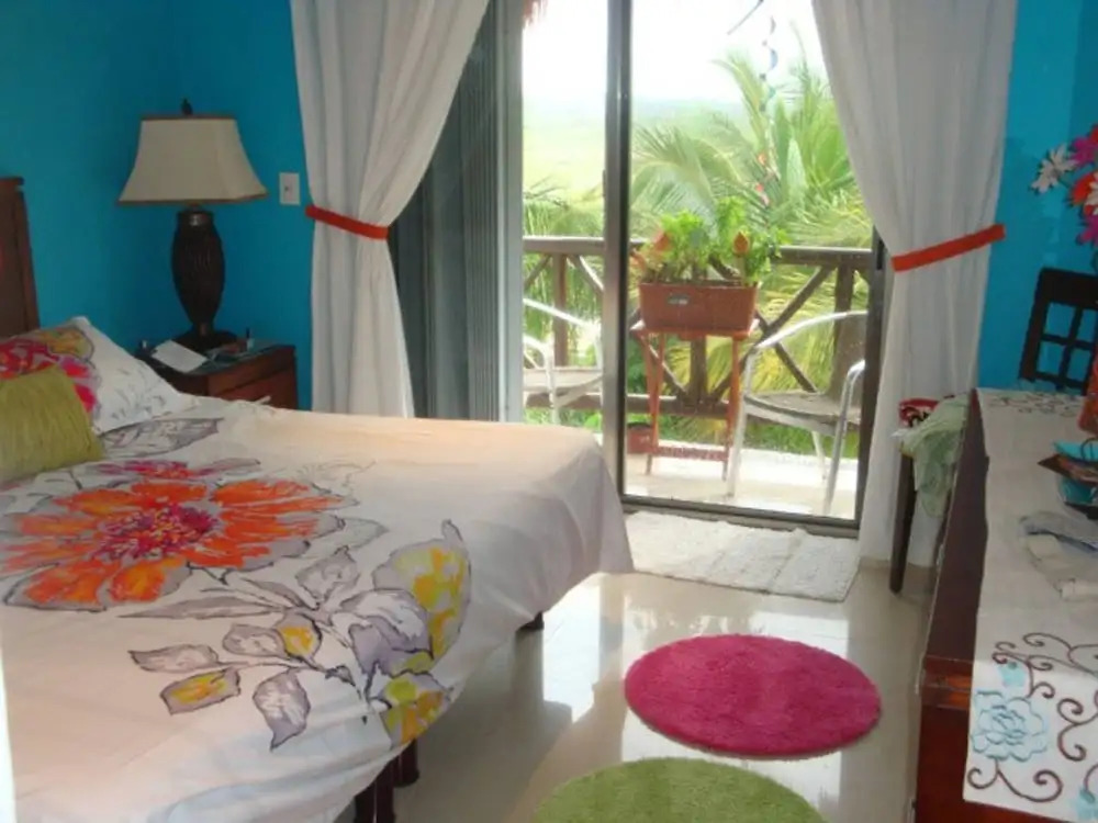 Mi Casa-2 Br Ph + private roof top near to Coco Beach -Great Deal!