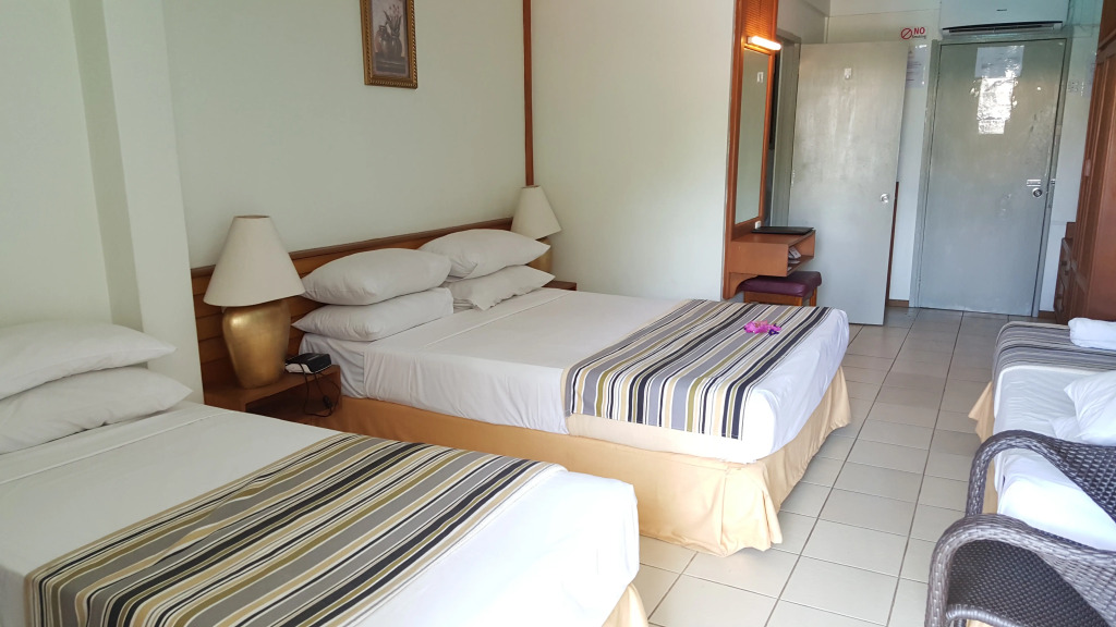 Hexagon International Hotel, Villas & Spa