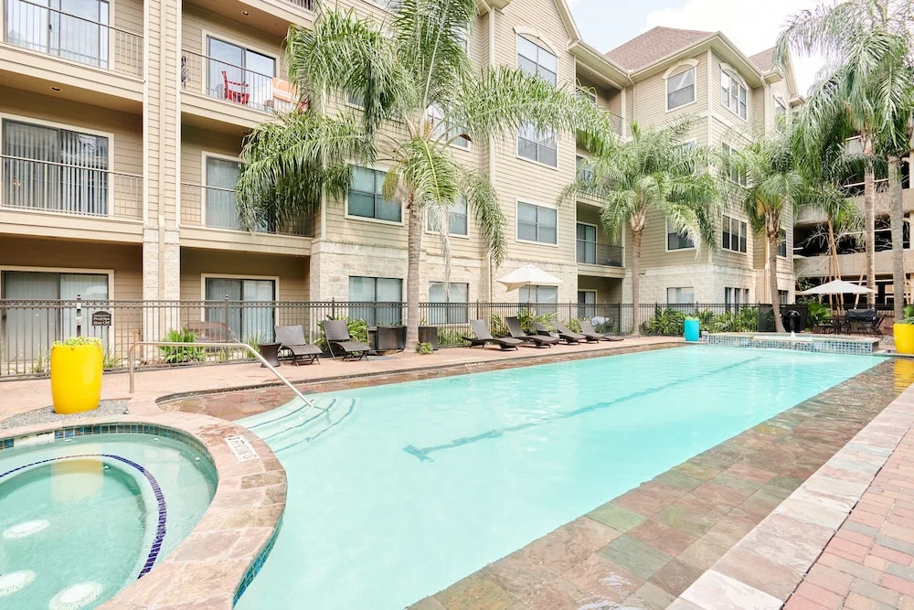 Sonder — Sage Suites