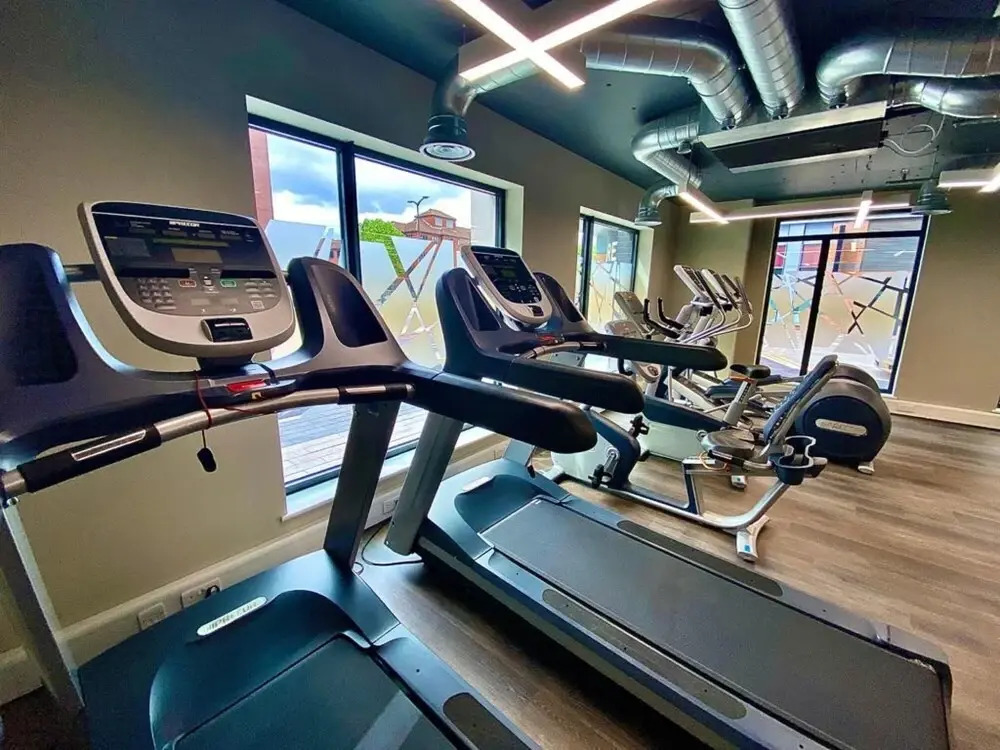Luxurious 2 BR Apartment - Gym and Cinema room - Birmingham City Centre