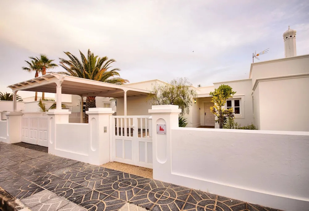 La Casa Del Puerto, Puerto Calero