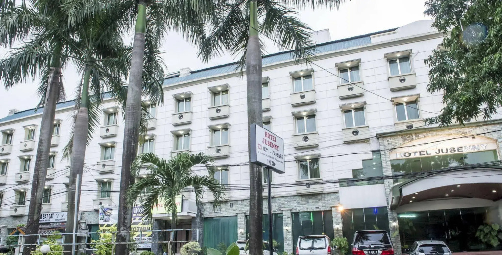 Jusenny Hotel