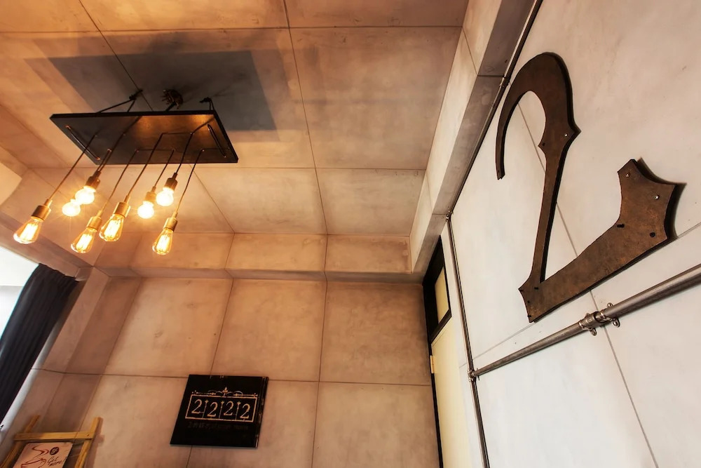 2222 Guest House
