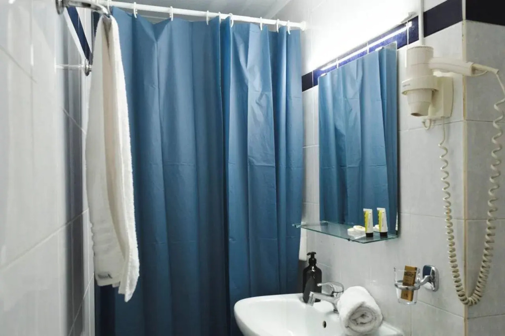 Anesis Hotel