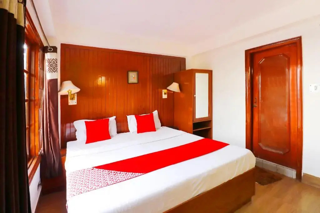 Hotel Woodland by OYO Rooms