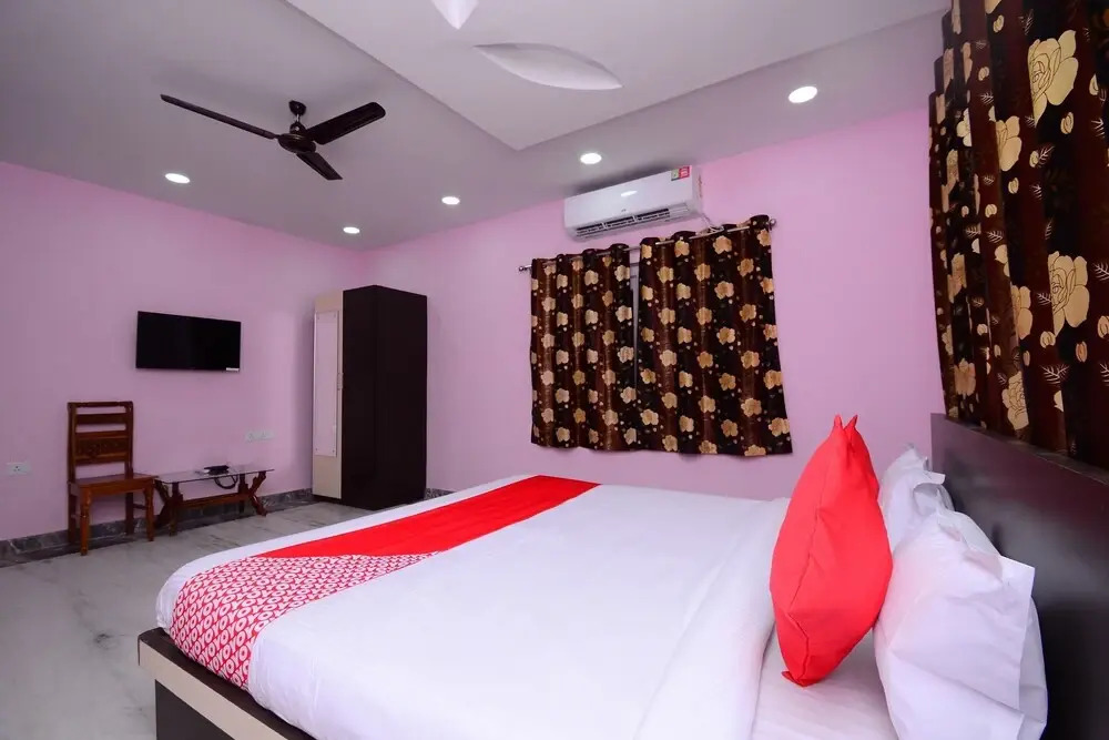 OYO 30742 Amita Guest House